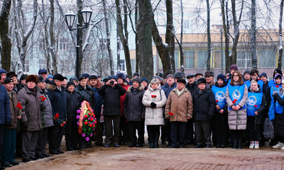 прошел митинг, посвященный Дню Памяти россиян, исполнявших служебный долг за пределами Отечества - фото - 9