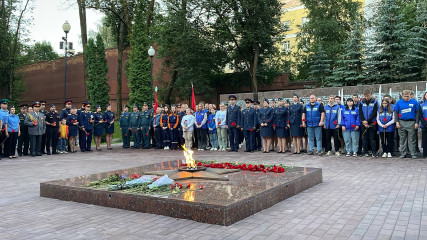 в Смоленске традиционно прошла акция «Свеча Памяти» - фото - 3