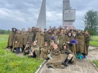 в День партизан и подпольщиков Центр «Долг» организовал памятный марш-бросок - фото - 4